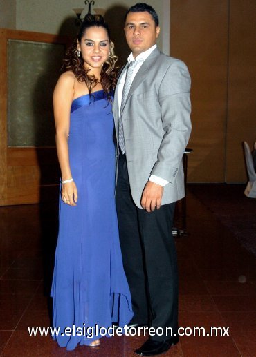 30102007
Karla Delgado y Luis Otoniel Garza.