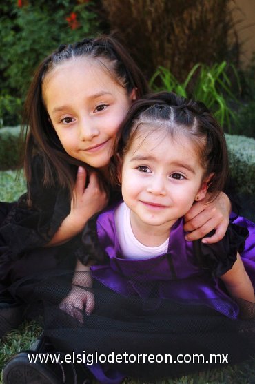 02112007
Salma y Sofía Navejas.