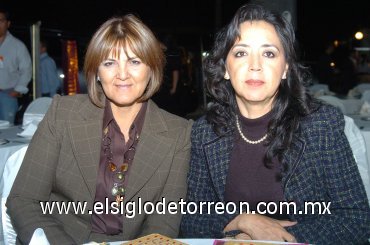 04112007
Amelia Carreón de Rodríguez y Noemí Zerón.