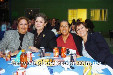 04112007
Marichelo Niño de Rivera, Llamneris de Nicaise, Blanca de Aguilar y Rosa María Guerrero.