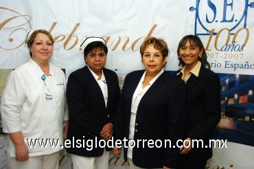 07112007
Luz Elena Martínez Almonte, María Ramírez Aguiñaga, Rebeca Hernández López y San Juana Amaya Chacón.
