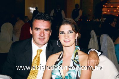 Ramón Ávila y Claudia Campoy de Ávila.