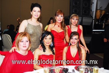 24112007
Luly Delgadillo, Mariana Barrios, Sandra Nicase, Perlita Muro, Vanesa Delgadillo y Graciela Villalobos.