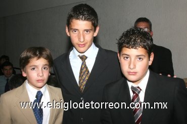 27112007
Marcos Muñoz Torres, Daniel Torres López y Adrián Torres Passaret.