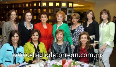 30112007
Nadia de Giacomán, Ale de Nahle, Katia de Zarzar, Linda de Zarzar, Cristina de Kawas, Esther de Mijares, Nury de Ramos, Hilda de Zarzar, Paty de Murra, Liliana de Giacomán y Sonia Zarzar.
