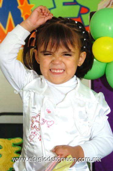 30112007
Sheila Zapata García cumplió tres años de edad.