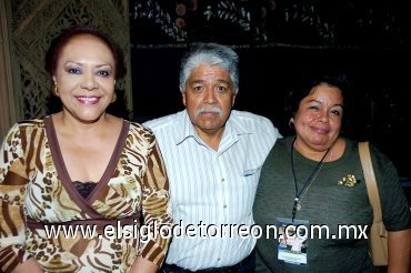 18112007
Idalia Juárez, Francisco Sifuentes e Isolina Estrada.