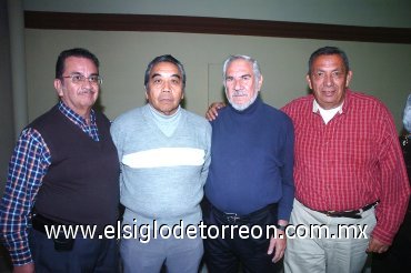 25112007
Jesús Moreno Mejía, Ricardo Tea Wong, Gabino Gracia y Carlos García Carrillo