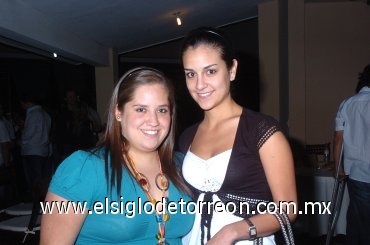 29112007
Daniela Macías y Mariel del Bosque.