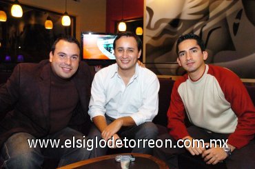 30112007
Homero Cano, Gerardo Iván García Colmenero y Ricardo Meraz.