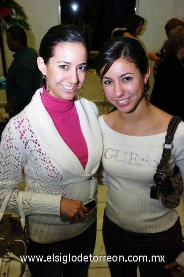 30112007
Julia y Claudia Peña Payán.
