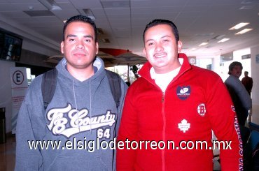25112007
Emanuel Collazo y Daniel Morales viajaron a Los Ángeles, California.