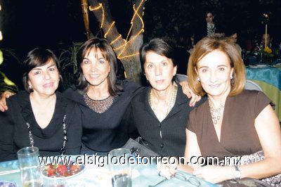 Alejandra Leal, Leticia Garza, Gaby Ávila y Lucrecia Martínez.