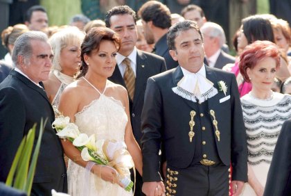 Ella dijo que fue “la boda que siempre soñó porque se casó con el hombre de su vida” mientras que él presumió: “haremos todo lo necesario para tener más hijos”.