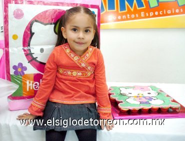 17122007
La pequeña Brenda Itzel Aguado Escandón en su fiesta de cumpleaños.