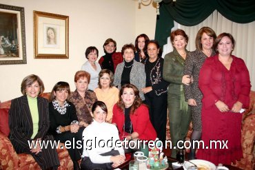 09122007
Fina, Mercedes, Rosita, Pilar, Lupita, Alicia, Yadira, Isabel, Karla, Lupita, Elvira, Liz, Marisa y Elisa