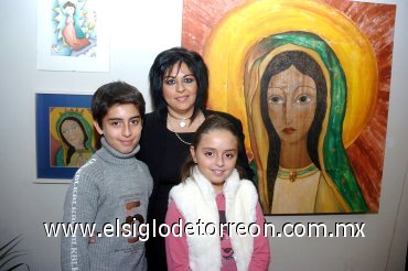 10122007
Alejandra de la Peña, Hugoalexi y Alexa Núñez.
