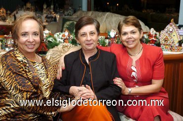 11122007
Cecilia Aguilera, María Celia de la Fuente y Dulce Casavantes.