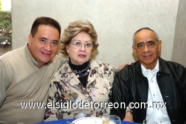 22122007
Alfonso López Díaz, María del Carmen López y Alfonso López.