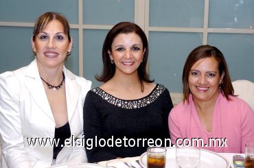 23122007
Laura Gómez de Armijo, Guadalupe Mesón de Milán y Graciela Milán de Godínez.