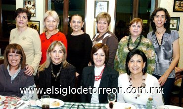 14122007
Estelita Sada, Tere Zarzar, Linda Juan Marcos, Rebeca Bustos, Beatriz Mayagoitia, Carmen Rodríguez, Soledad Anaya, Lupe González, Rosa Valdez y Lourdes Iturriaga.