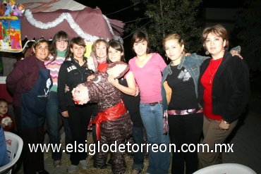 24122007
Fernanda Martínez,Verónica Rivera, Caro Martínez, Vero Uribe, Lizbeth Ortiz, Fernanda Galindo, Hilda Ramírez y Selene Carrillo.