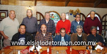 14122007
Álvaro Camacho, Javier Woo, Ismael Martínez, Armando Llamas, José Luis Rojas, Benito Salazar, Juan Antonio Wong, Claudio Martínez, José Aguilar, Jaime Martínez y Eliseo Muñoz