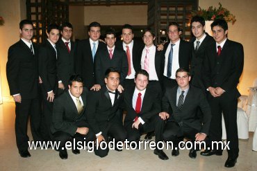 16122007
Mariano, Edilberto, Arnulfo, Ernesto, Vladimir, Yassad, Pancho, Alejandro, Hilario, Pierre, Kalvin, Carlos, Rigoberto y Jesús