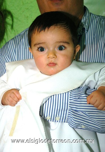 15122007
El pequeño Jesús Iván Chávez Borroel el día que recibió el Sacramento del Bautizo.