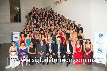 30122007
Festejo del 60 Aniversario de la Firma de Contadores Públicos.