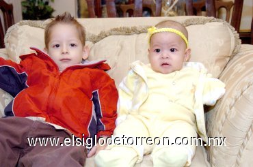 30122007
Karol y Eduardo Acevedo Pérez.