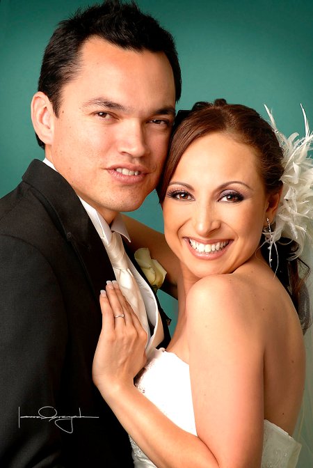 Ing. Marcela Anabel López Castillo e Ing. Luis Alfonso Hernández Jaime unieron sus vidas en sagrado matrimonio en la parroquia de San Pedro Apóstol el viernes 16 de noviembre de 2007.

Estudio Laura Grageda.