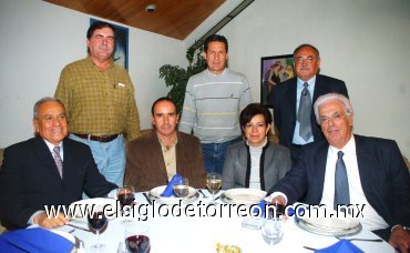 15012008
Alfonso Soto Corral, Federico Martínez, Ana Laura Burciaga, Roberto Tueme, Alberto Allegre, Ernesto Gómez Escalera y Donato Gutiérrez.