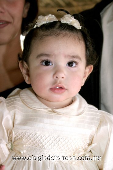 13012008
Muy linda lució Sofía Martínez Ramírez en reciente festejo.