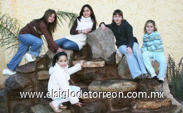 23012008
Bárbara Delgado, Andrea y Gina Alatorre, Marcela y Consuelo Gilio.