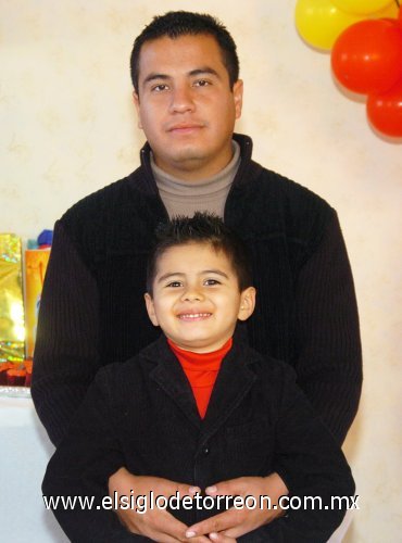 23012008
Jorge David y su papá Jorge.