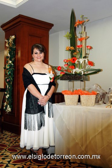 01022008
Isis Gabriela Ramírez Carrillo durante una de sus despedidas de soltera.