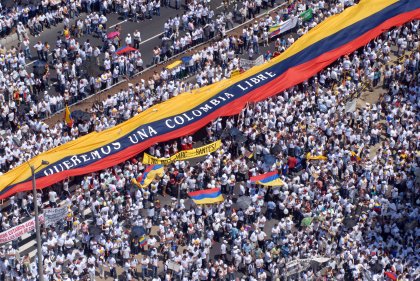 Más de 10 millones de personas participaron en distintas marchas contra la guerrilla de las FARC en más de 130 ciudades de Colombia y el mundo.