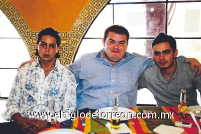 José Juan Marcos, Luis Garza y Ricardo Diez.