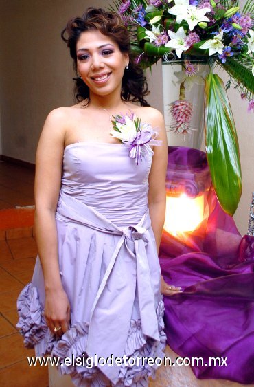 04022008
Lizeth Barraza Alcalá contraerá nupcias
