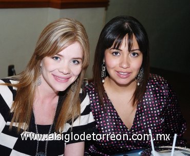 09022008
Mary Tere Martínez y Magda Navarro.