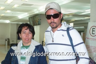 20022008
José Luis Custodio y Rosa Zamora llegaron a Torreón desde la Ciudad de México.