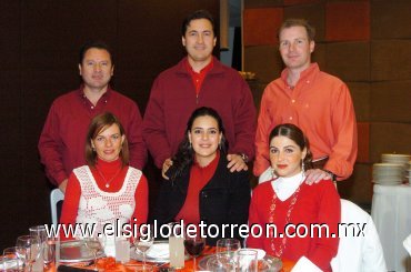 14022008
Julián Ramos y Gaby Montaña de Ramos, Gerardo y Cristina Ortiz, José Manuel Solana y Karla Vázquez Solana.