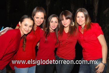 20022008
Ana de Aguinaga, Selene González, Tane Ganem, Marcela Silva y Loren Planganase.