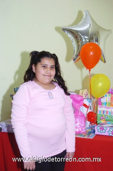 03022008
Bonitos regalos recibió Berenice en su fiesta.