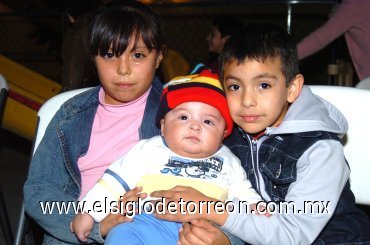 12022008
Andrea Campos, Alfonso Rojas y David Campos.