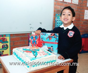 13022008
Saúl Andrés Sánchez Escobedo el día su fiesta de cumpleaños.