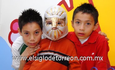 24022008
Miguel Mendoza Martínez, Emilio de la Fuente y Fernando Mendoza.