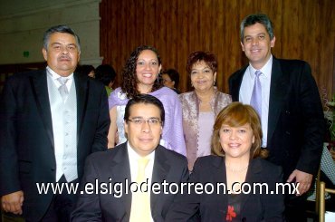 27022008
Gerardo Vargas, Mireya Ávila de Vargas, Olga Fuentes, Isidro Alvarado, Elizabeth Pineda y Arturo García.