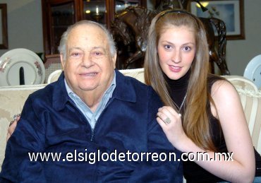 04032008
Don Carlos Román Cepeda Cepeda y su nieta Ana Caty Ransom Cepeda.